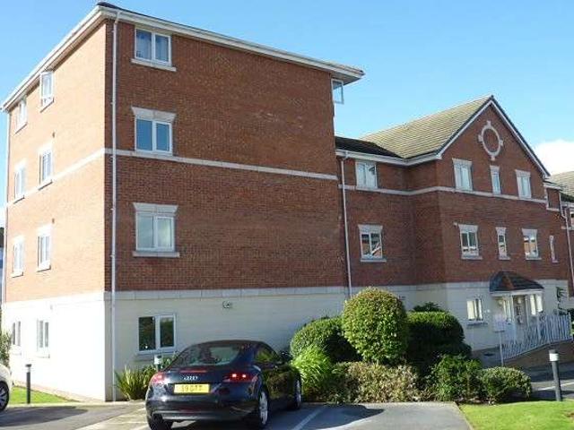 Flat for rent in Higher Runcorn, Halton