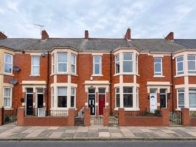 Flat for sale in Heaton, Newcastle upon Tyne
