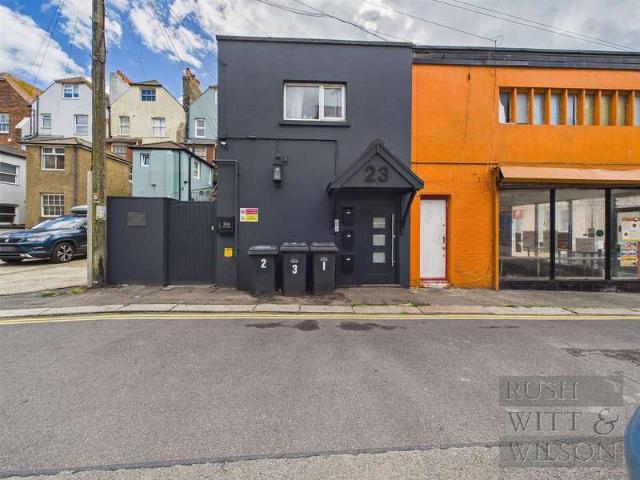Flat for sale in St Leonards, Hastings