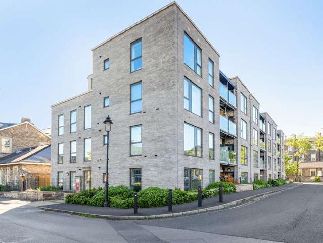 Flat for sale in Feckenham, City Of Bristol