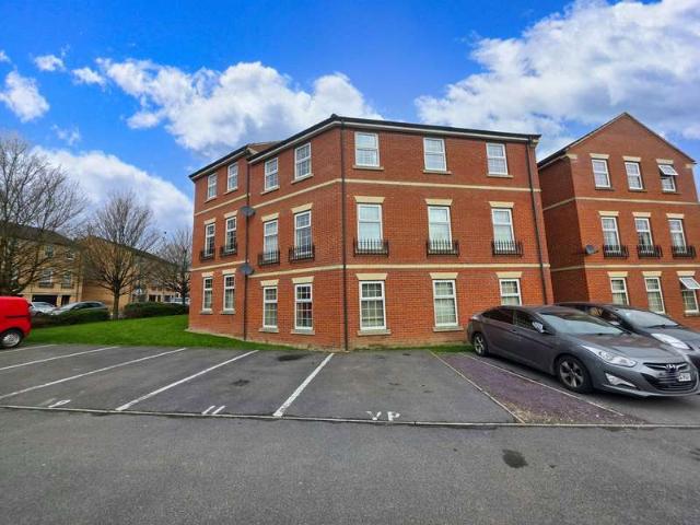 Flat for sale in Shaw Lands, South Yorkshire