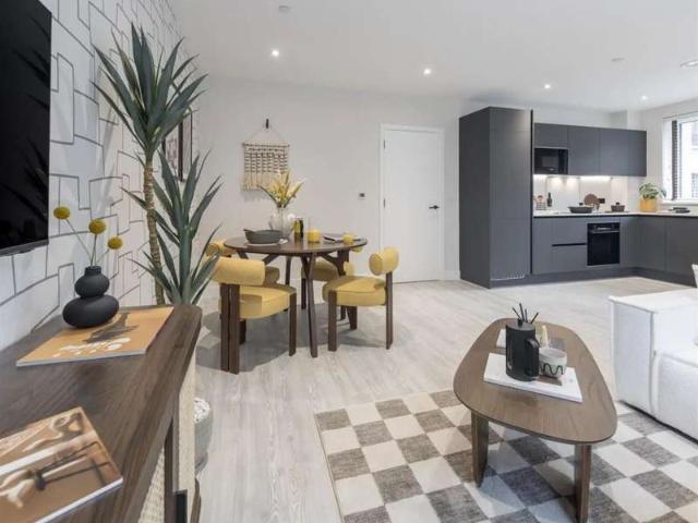 Flat for sale in London Borough of Haringey, Greater London