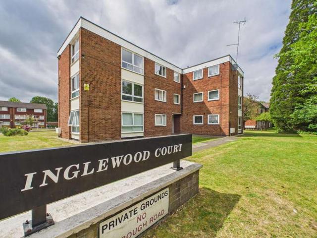 Flat for sale in Reading