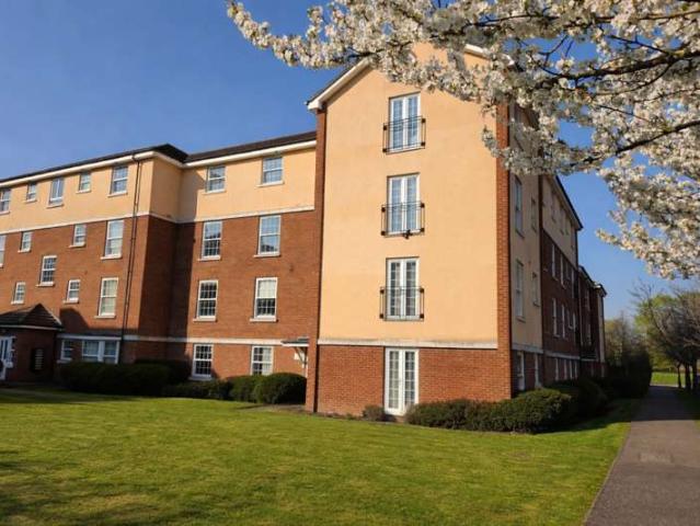 Flat for sale in Fretherne, Hertfordshire