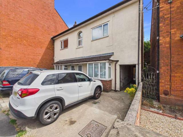 Flat for sale in Mablethorpe and Sutton, Belleau