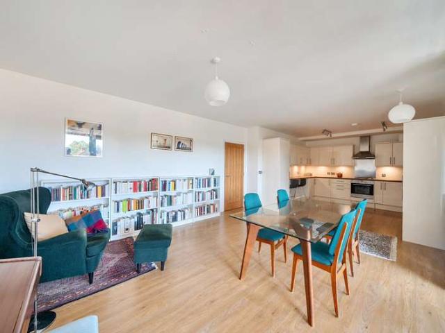 Flat for sale in The Slade, Oxfordshire