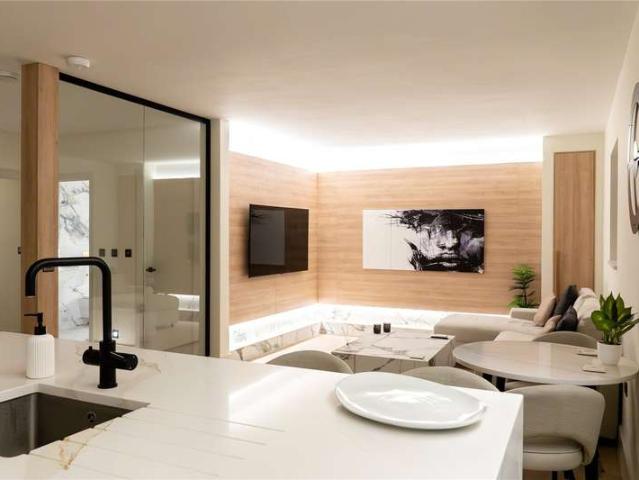 Flat for sale in Pouchen End, Hertfordshire