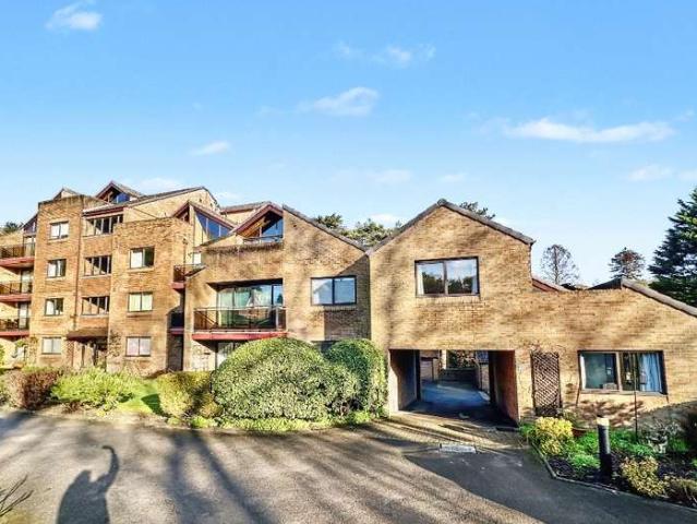 Flat for sale in West Cliff, Bournemouth