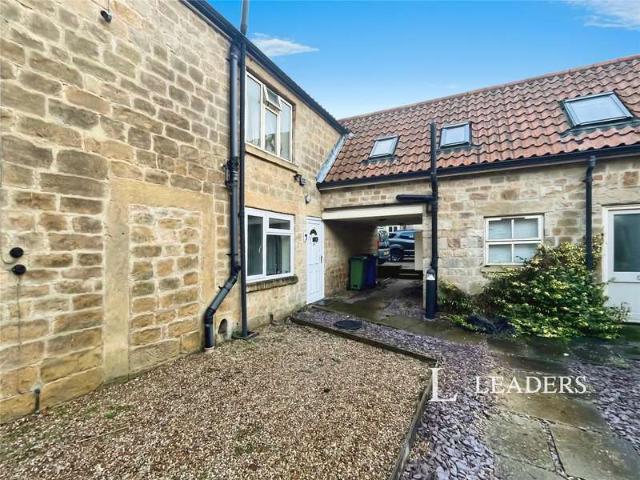 Flat for sale in Potters Corner, East Midlands
