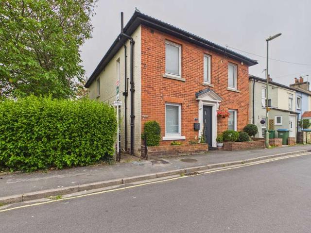 Flat for rent in West End, Fareham