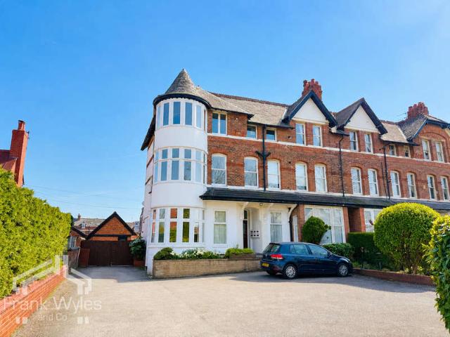 Flat for sale in St Annes, Lytham