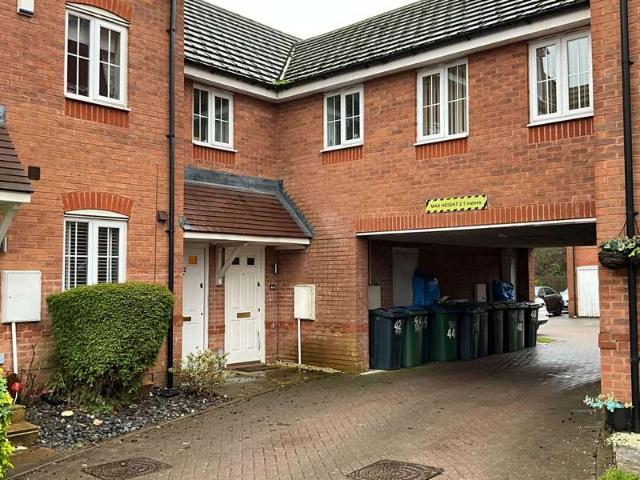 Flat for sale in Rowley Village, West Midlands