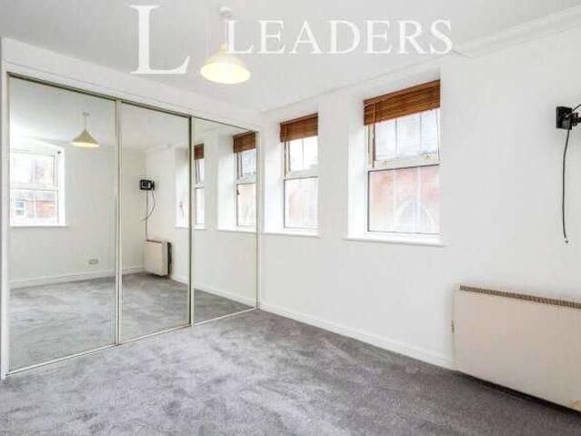 Flat for sale in High Brooms, Tunbridge Wells