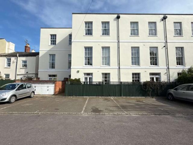 Flat for sale in Ewens Farm, Golden Valley