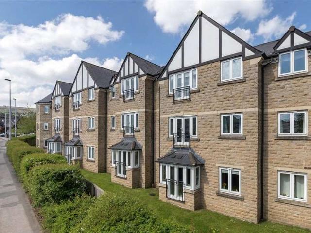 Flat for sale in Ilkley, West Yorkshire