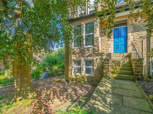 Flat for sale in Ilkley, West Yorkshire