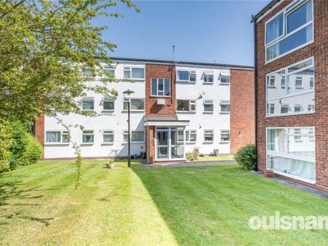 Flat for sale in Cotteridge, West Midlands