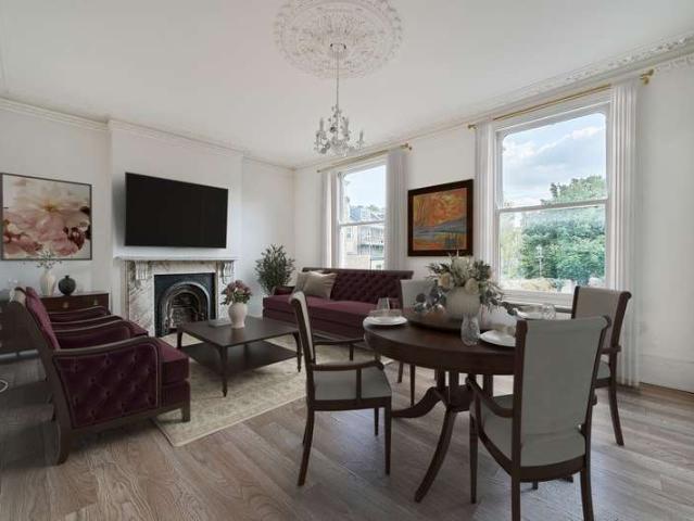 Flat for sale in Holloway, Lower Holloway