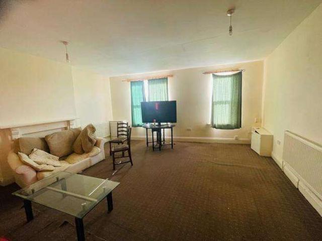 Flat for rent in Rose Hill, East Midlands
