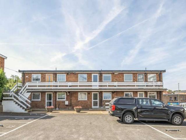 Flat for sale in Chesham