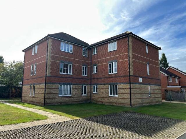 Flat for sale in Spring Vale, Hampshire