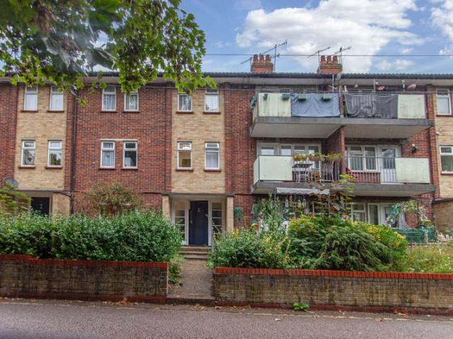 Flat for sale in Mill Hills, East Suffolk
