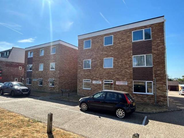 Flat for sale in Drayton, City Of Portsmouth
