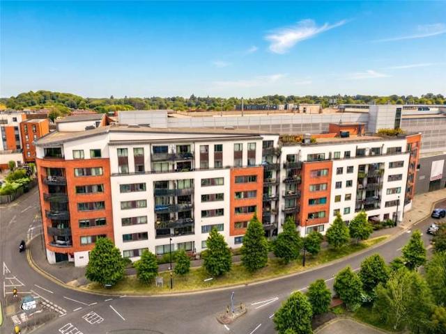 Flat for sale in Camberley, Surrey Heath
