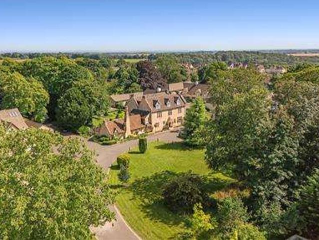 Flat for sale in Minchinhampton, School House