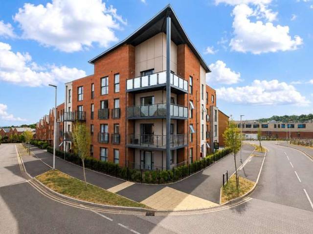 Flat for sale in Exminster, Teignbridge