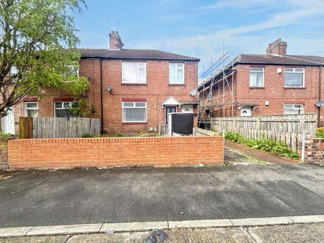Flat for sale in Byker, Tyne And Wear