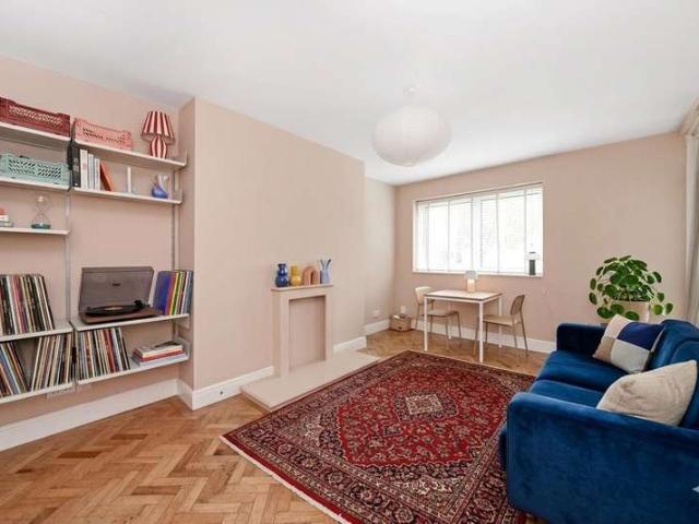 Flat for rent in Tulse Hill, Greater London