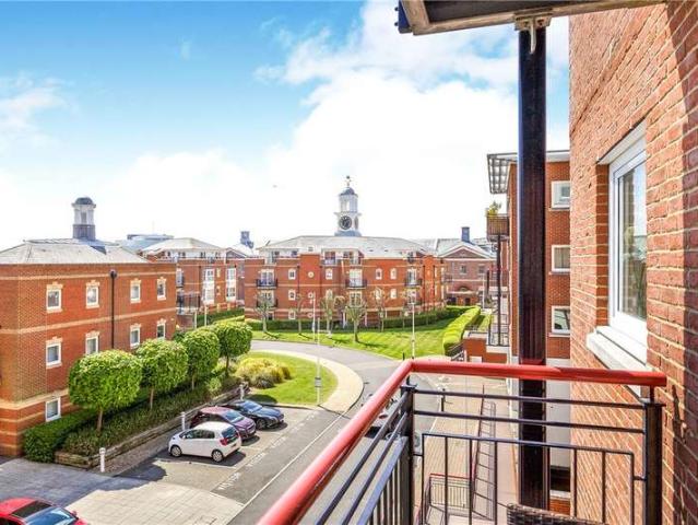 Flat for sale in Portsea, City Of Portsmouth