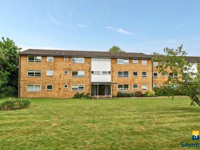 Flat for sale in Abbotswood, Westborough