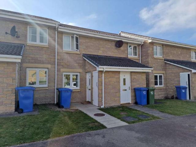 Flat for sale in Lentran, Scotland