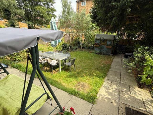 Flat for sale in Hampstead, West Hampstead