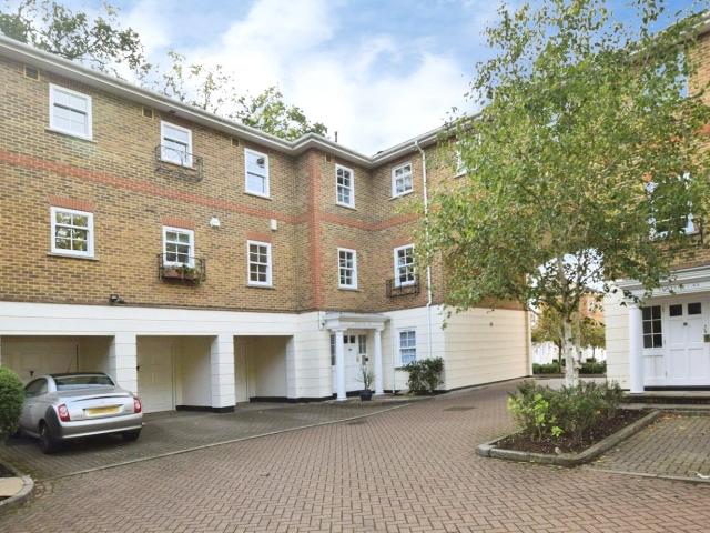 Apartment for rent in Camberley, Surrey Heath