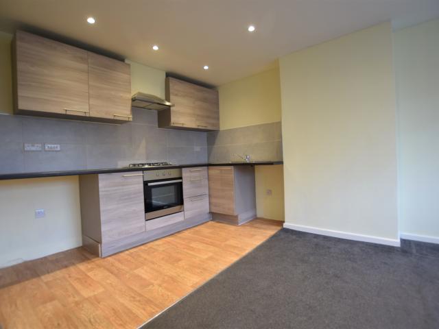 Apartment for rent in Heol-las, Surrey