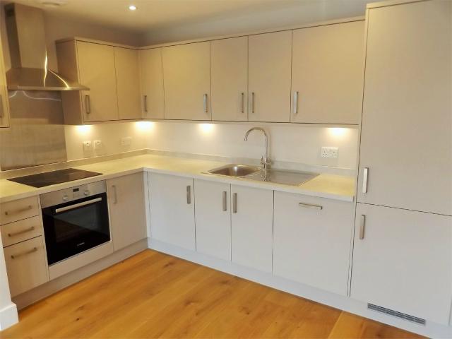 Apartment for rent in Frimley, Surrey Heath