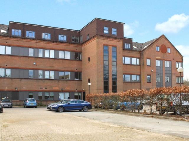 Apartment for rent in Hart, Hampshire