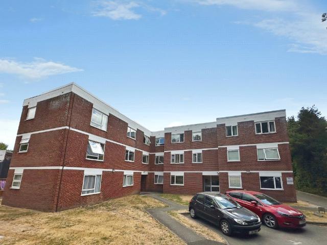 Apartment for rent in Fleet, Hart
