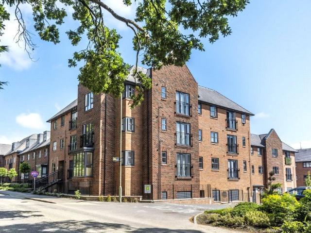 Apartment for rent in Aldershot, Hampshire