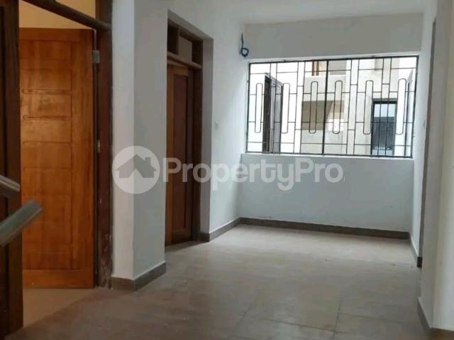 Apartment for rent in Mombasa Road, Mombasa