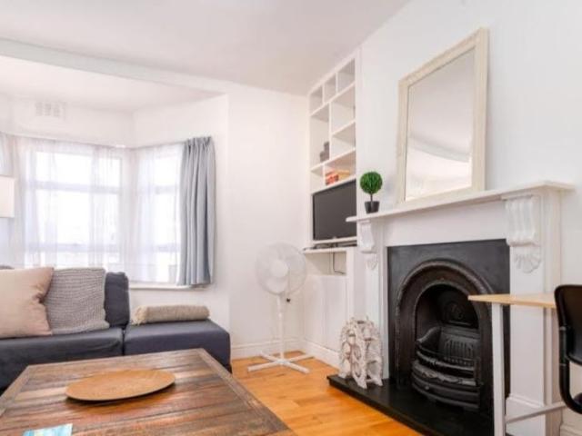 Apartment for rent in West Hampstead, Isle Of Man