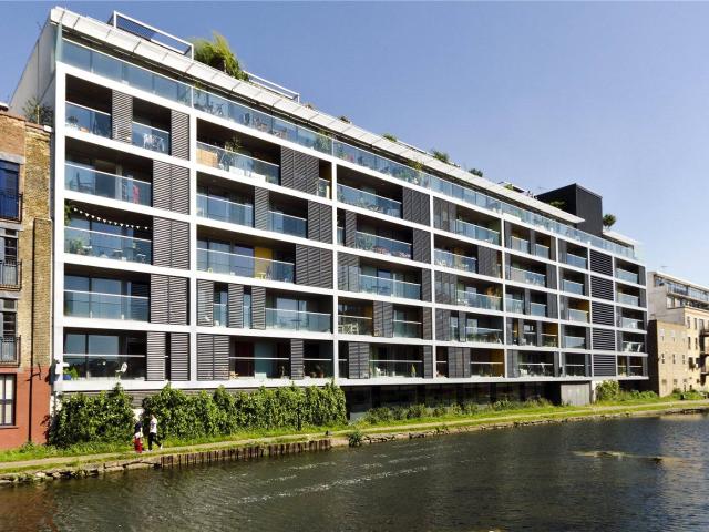 Apartment for rent in Mile End, Greater London