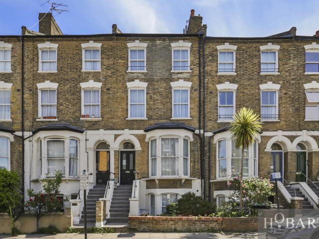Apartment for rent in Stroud Green, Greater London