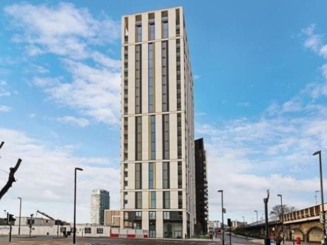 Apartment for rent in London Borough of Lewisham, Ladywell