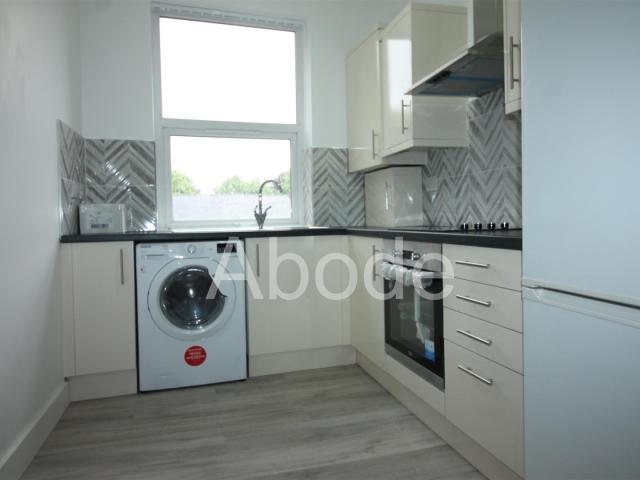 Apartment for rent in Woodhouse Cliff, Leeds