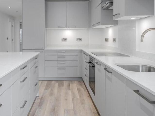 Flat for rent in Harrogate, York and North Yorkshire