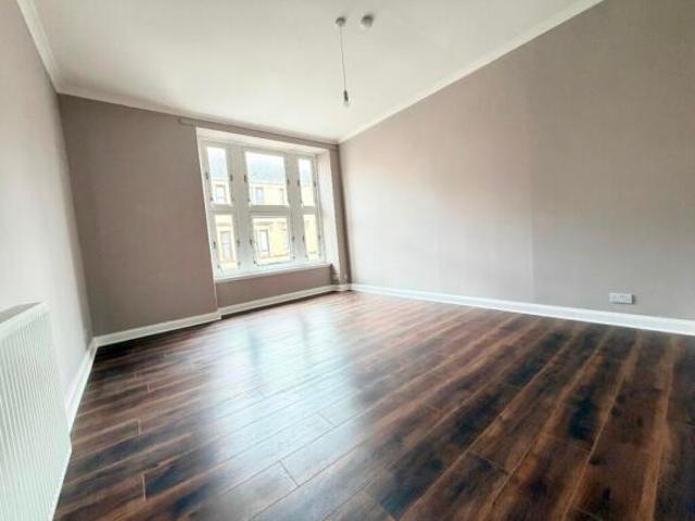 Flat for rent in Scotstoun, Scotland